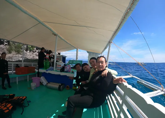 Lion Dive *